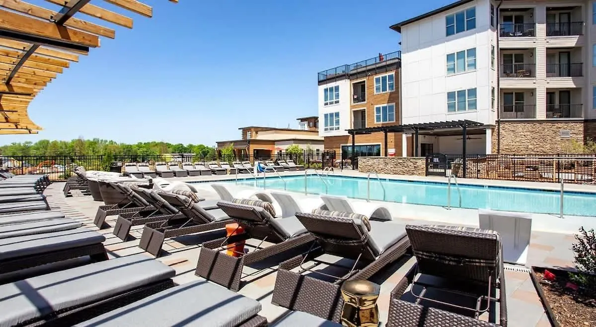 Apartment Luxurious King 3Br Suite In Waverly Charlotte!