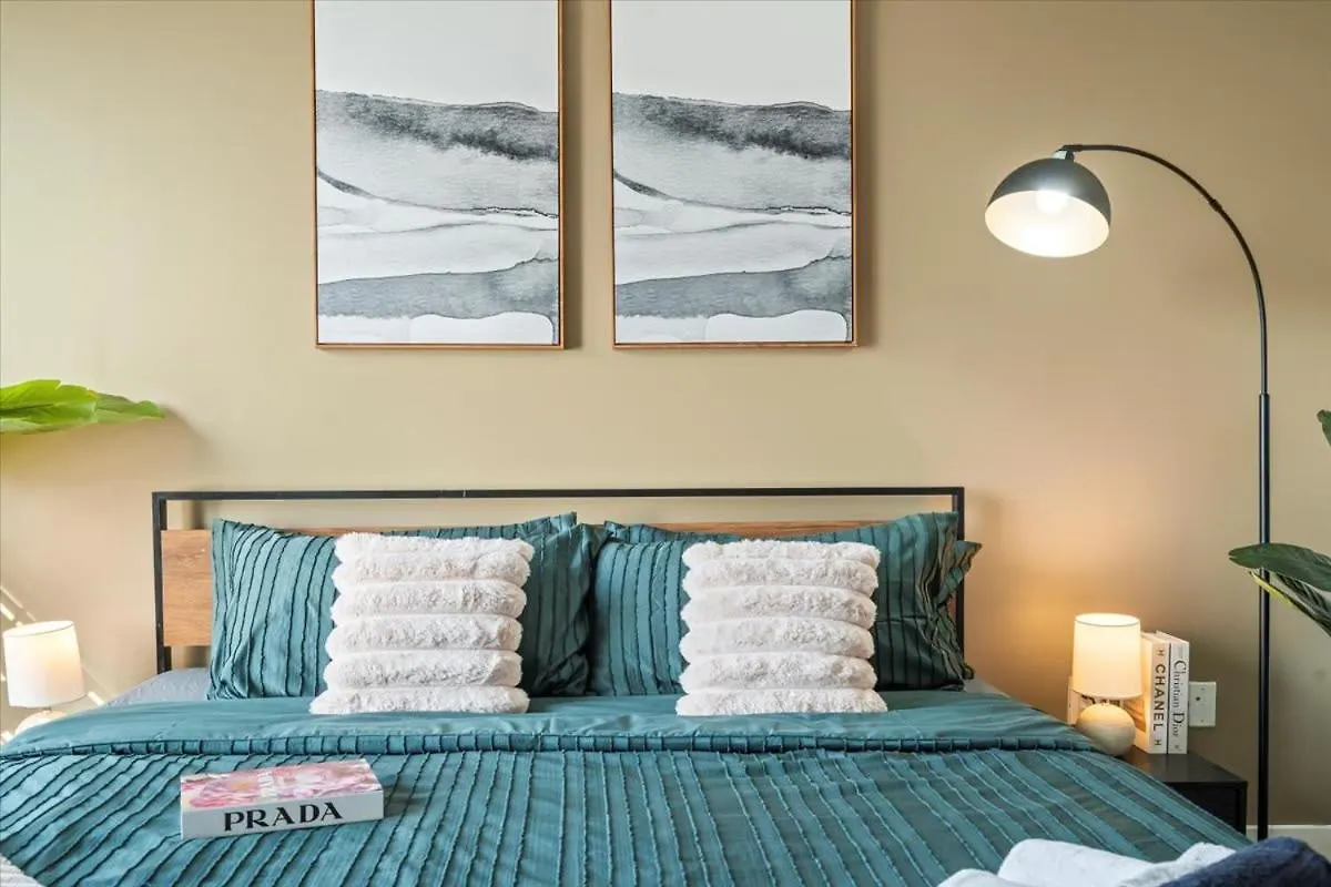 Apartment Luxurious King 3Br Suite In Waverly Charlotte!